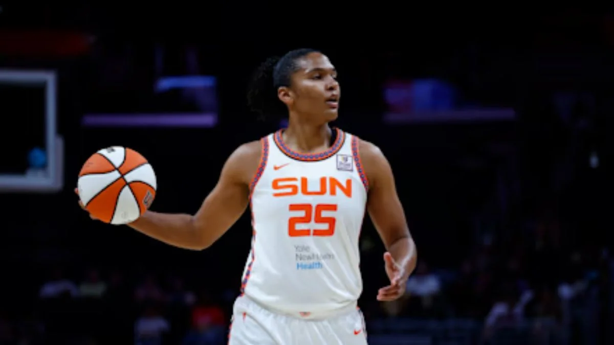 Alyssa Thomas Breaks Record With 7th Triple-Double